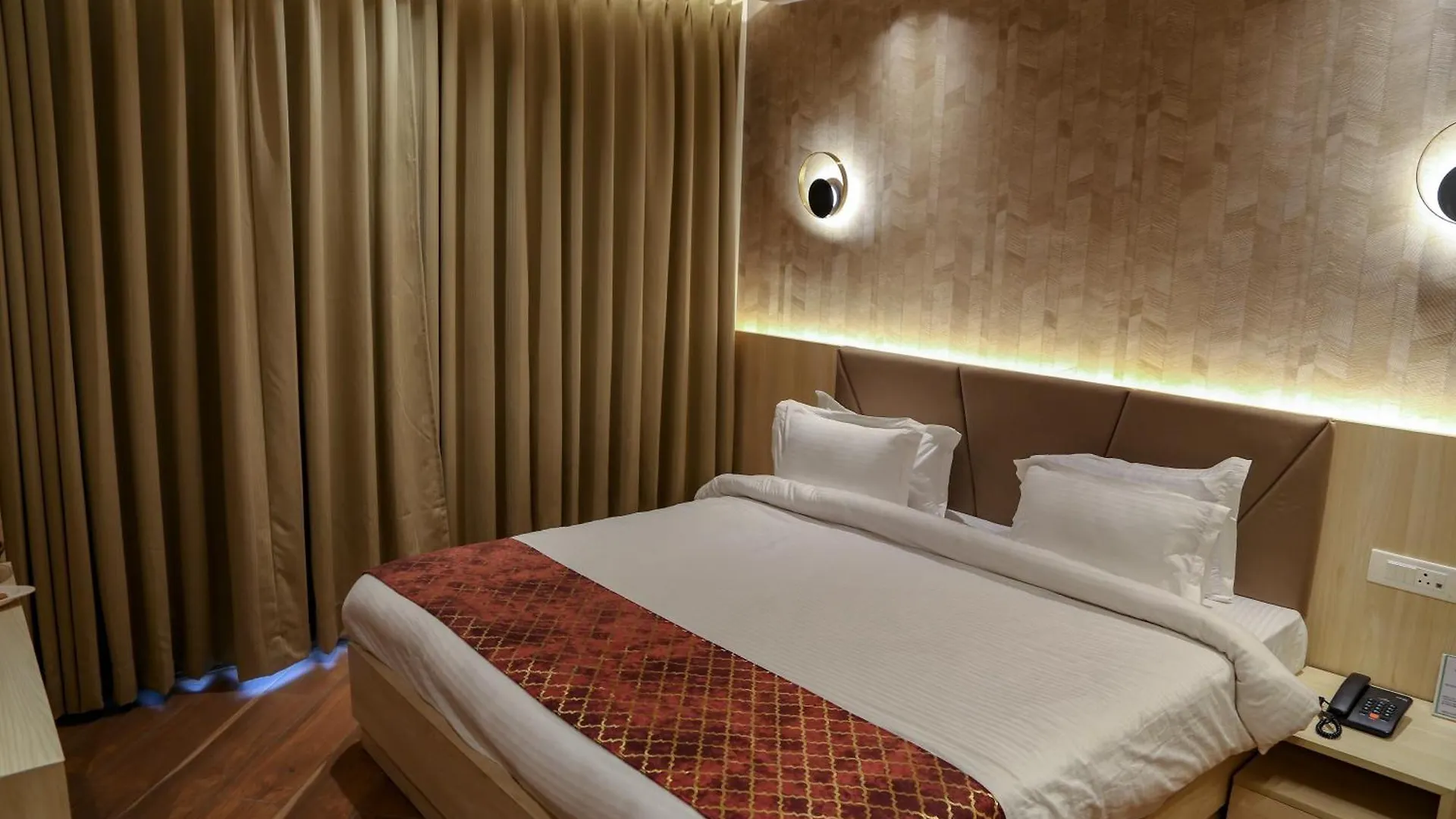 Four Leaf Hotel Arjuna Manor, Varanasi